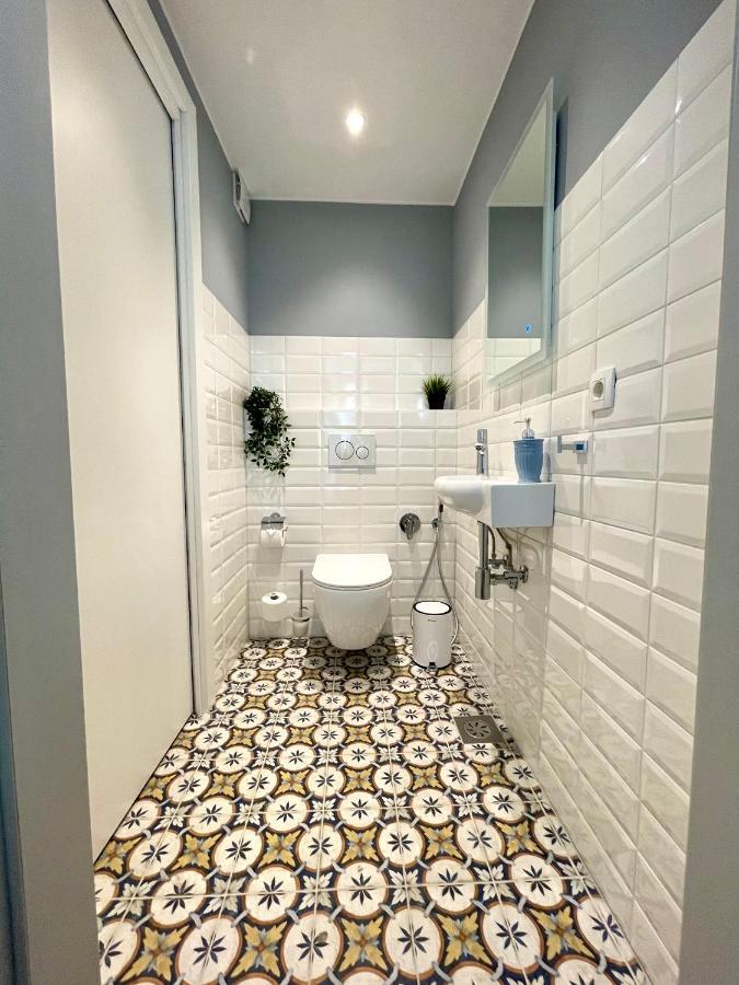 Happy Casa Oldtown Boutique Apartment Koper Exterior foto