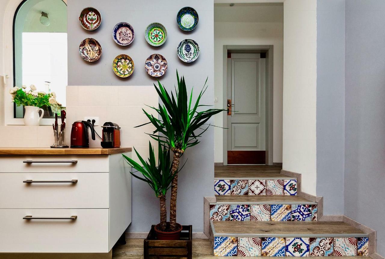 Happy Casa Oldtown Boutique Apartment Koper Exterior foto